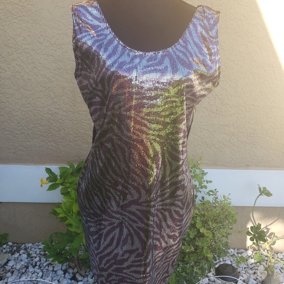 👄 Super sexy cocktail dress. - Picture 2 of 5